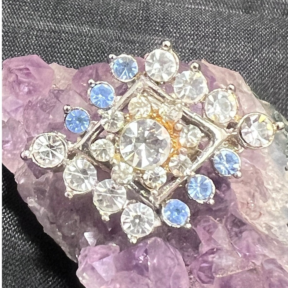 Rhinestone Brooch Pin Silver Tone Blue White Crystal‎ Geometric Statement